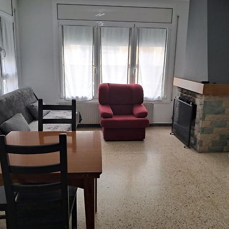 Apartamento Canyet Berga Luaran gambar
